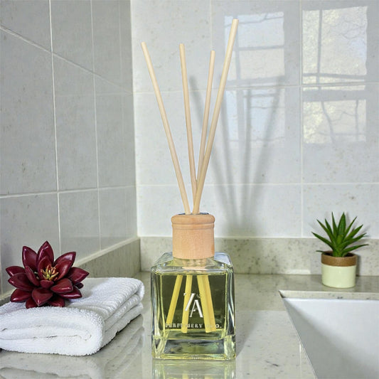 Luxury Hotel-Inspired Reed Diffuser (Large-120mL)